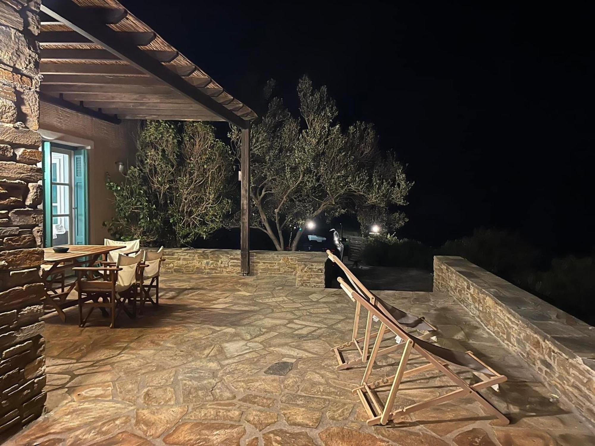 Villa Il Paradiso Andros Gavrio Luaran gambar